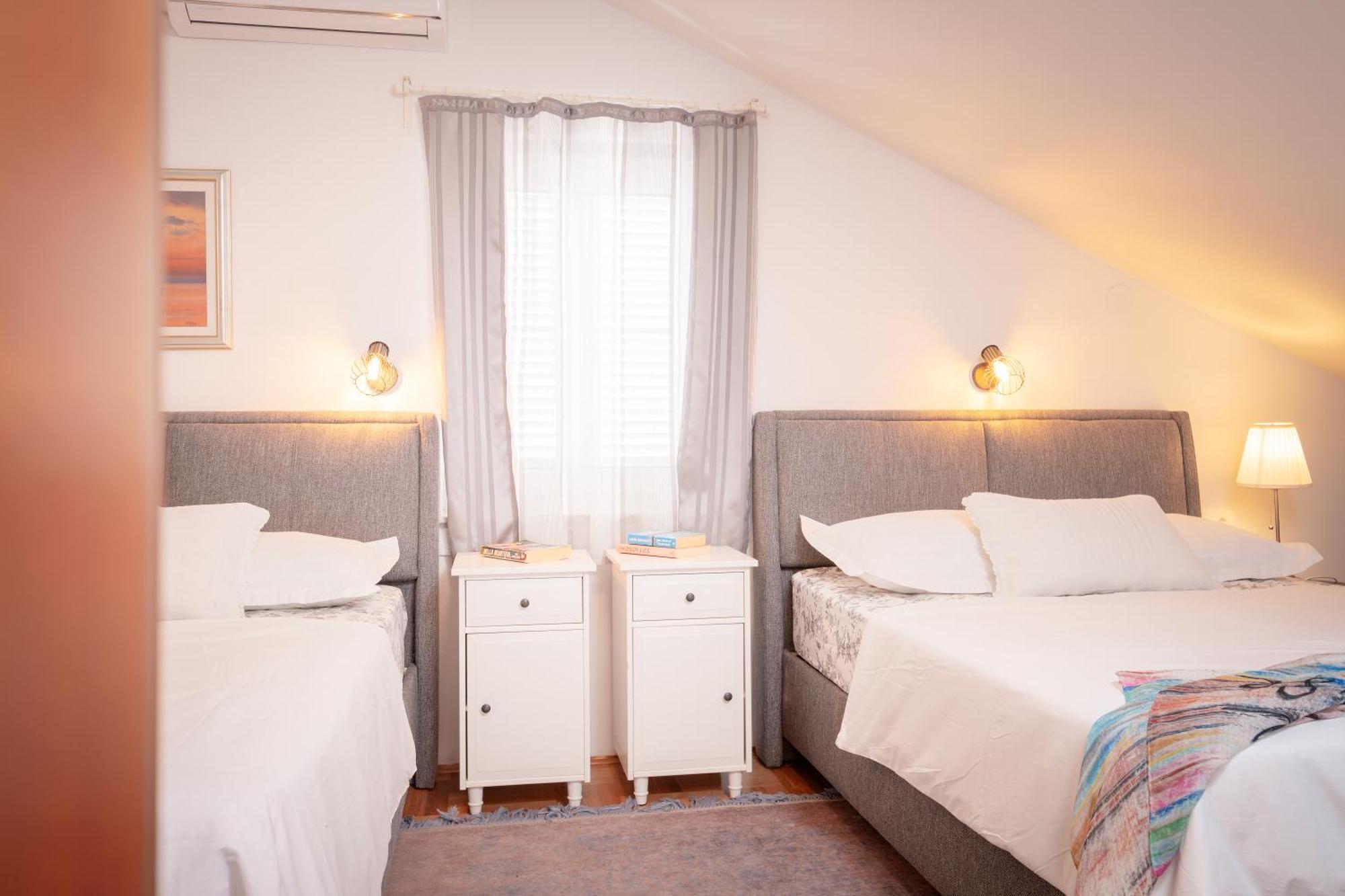 Kalina Deluxe Apartments Елса Экстерьер фото